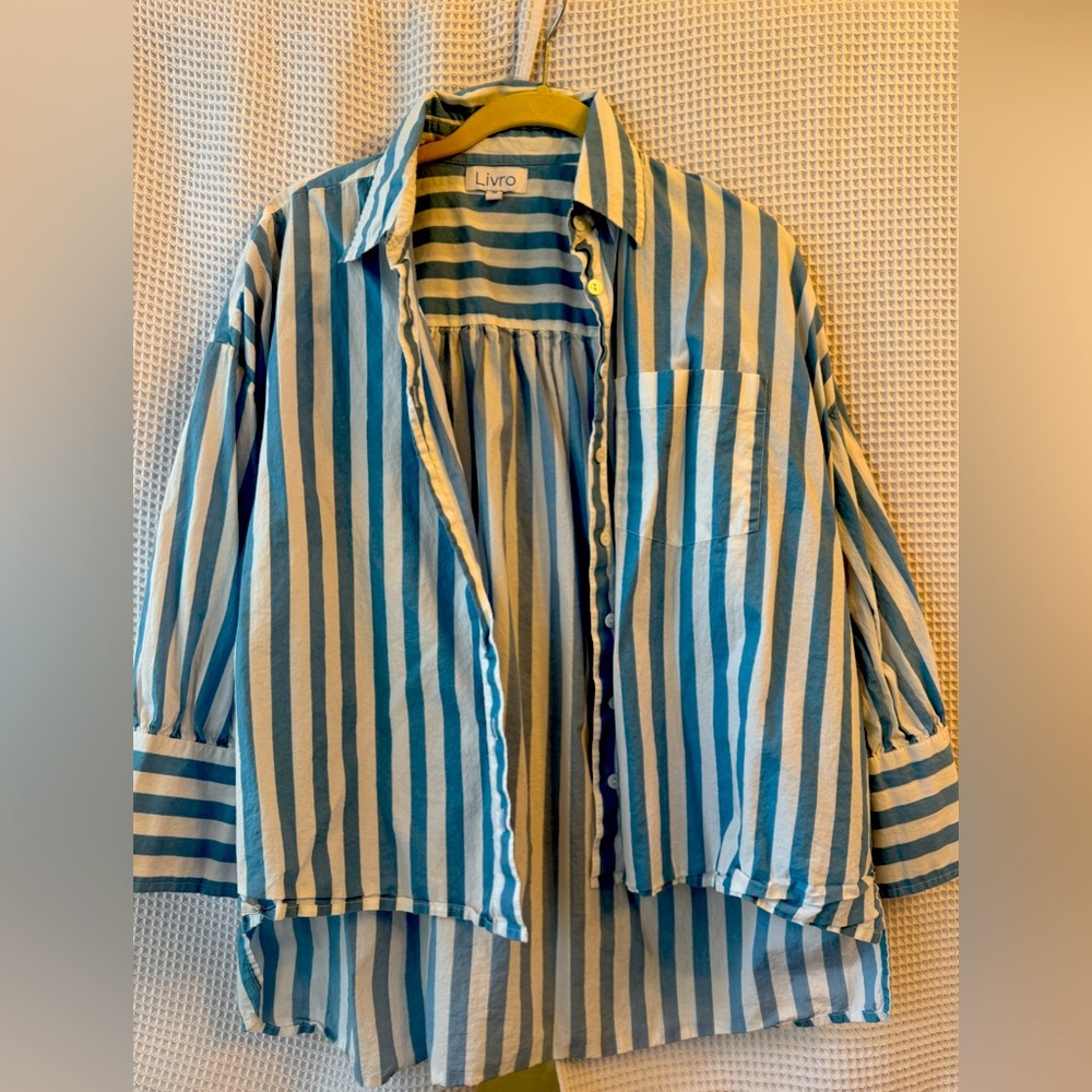 Livro women’s shirt